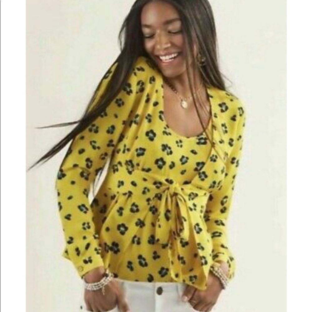 Cabi Sunny Set floral blouse, size M, New